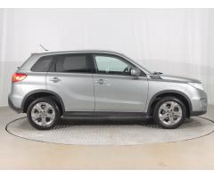 Suzuki Vitara 1.6 VVT 88kW - 8