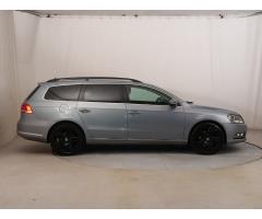 Volkswagen Passat 1.6 TDI 77kW - 8