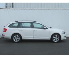 Škoda Octavia 1.6 TDI 81kW - 8