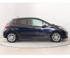 Peugeot 208 1.2 PureTech 60kW - 8