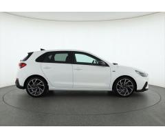 Hyundai i30 1.5 T-GDI MHEV 117kW - 8