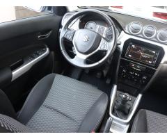 Suzuki Vitara 1.6 VVT 88kW - 9