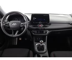 Hyundai i30 1.5 T-GDI MHEV 117kW - 9