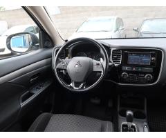 Mitsubishi Outlander 2.0 110kW - 9