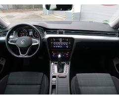 Volkswagen Passat 2.0 TDI 90kW - 10