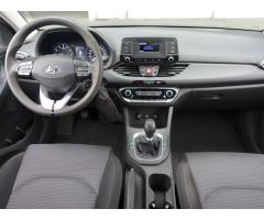 Hyundai i30 1.5 DPI 81kW - 10