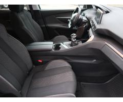 Peugeot 3008 1.5 BlueHDi 96kW - 12