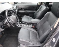 Mitsubishi Outlander 2.2 DI-D 110kW - 16