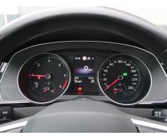 Volkswagen Passat 2.0 TDI 90kW - 17