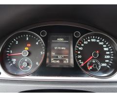 Volkswagen Passat 1.6 TDI 77kW - 17