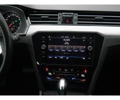 Volkswagen Passat 2.0 TDI 90kW - 18