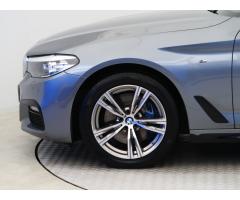 BMW Řada 5 530d xDrive 195kW - 21