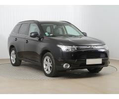 Mitsubishi Outlander 2.2 DI-D 110kW - 1