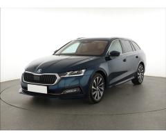 ŠKODA SUPERB COMBI 2.0TDI 140 LAURIN&K 4X4 DSG 7ST