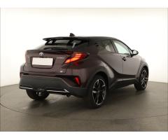 Toyota C-HR 1.8 Hybrid 90kW - 7