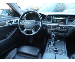 Hyundai Genesis 3.8 V6 4x4 232kW - 9