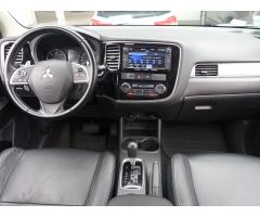 Mitsubishi Outlander 2.2 DI-D 110kW - 10