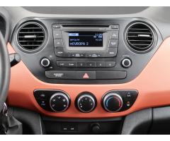 Hyundai i10 1.0 49kW - 18