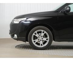 Mitsubishi Outlander 2.2 DI-D 110kW - 21