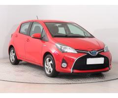 Toyota Yaris 1.5 Hybrid 74kW - 1