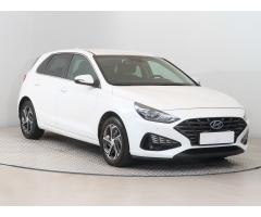 Hyundai i30 1.5 DPI 81kW - 1