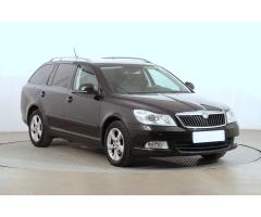 ŠKODA SUPERB COMBI 2.0TDI 140 LAURIN&K 4X4 DSG 7ST