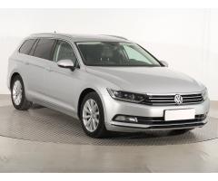 Volkswagen Passat 2.0 TDI 110kW - 1