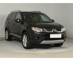 Mitsubishi Outlander 2.0 DI-D 103kW - 1