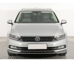 Volkswagen Passat 2.0 TDI 110kW - 2