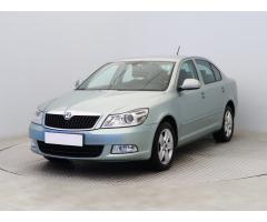 ŠKODA SUPERB COMBI 2.0TDI 140 LAURIN&K 4X4 DSG 7ST