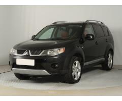 Mitsubishi Outlander 2.0 DI-D 103kW - 3