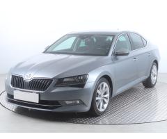 ŠKODA SUPERB COMBI 2.0TDI 140 LAURIN&K 4X4 DSG 7ST