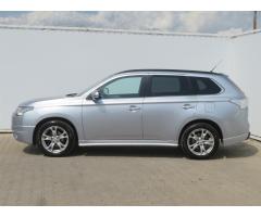 Mitsubishi Outlander 2.2 DI-D 110kW - 4