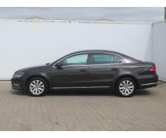 Volkswagen Passat 2.0 TDI 103kW - 4