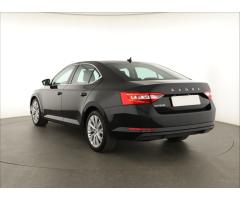 Škoda Superb 2.0 TDI 110kW - 5