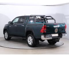 Toyota Hilux 2.4 D-4D 110kW - 5