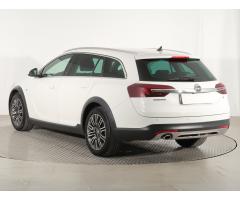 Opel Insignia 2.0 CDTI 120kW - 5