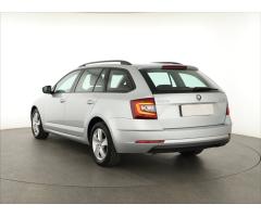 ŠKODA SUPERB COMBI 2.0TDI 140 LAURIN&K 4X4 DSG 7ST