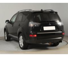 Mitsubishi Outlander 2.0 DI-D 103kW - 5