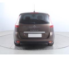 Renault Grand Scenic 2.0 dCi 118kW - 6