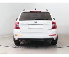 Škoda Octavia 1.8 TSI 132kW - 6