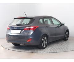 Hyundai i30 1.6 CRDi 81kW - 7