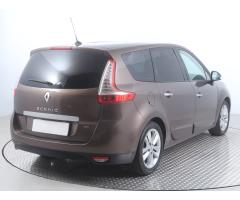 Renault Grand Scenic 2.0 dCi 118kW - 7