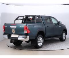 Toyota Hilux 2.4 D-4D 110kW - 7