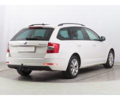 Škoda Octavia 1.6 TDI 85kW - 7