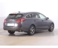 Hyundai i30 1.5 T-GDI MHEV 117kW - 7