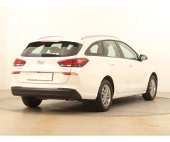 Hyundai i30 1.4 T-GDI 103kW - 7