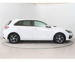 Hyundai i30 1.5 DPI 81kW - 8