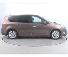 Renault Grand Scenic 2.0 dCi 118kW - 8