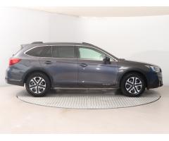 Subaru Outback 2.5 i 129kW - 8